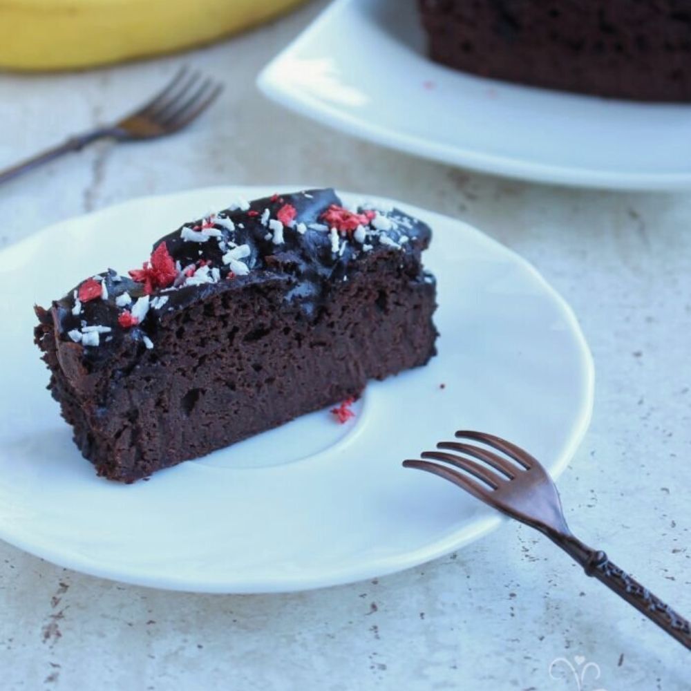 Ciasto czekoladowe (brownie) z czerwonej fasoli i banana - miniatura