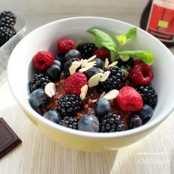 Risotto czekoladowe z owocami